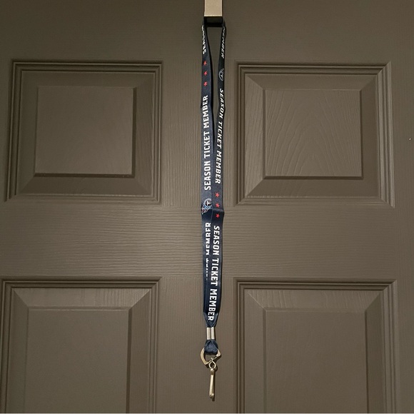 Bundle: Titans jersey #22 - Picture 7 of 7